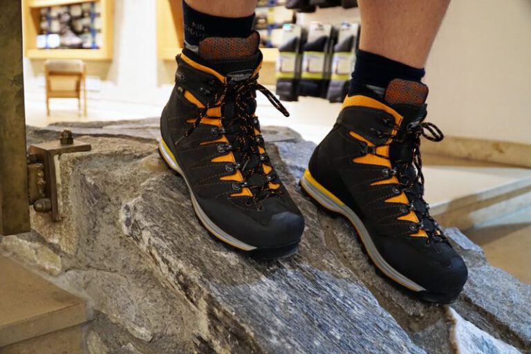 Dames Winter Snowboots Outdoor Wandelen Wandelschoenen Schoenen Leer Warm Waterdicht Antislip Bont Gevoerd,White-39 Dames Winter Snowboots Outdoor Wandelen Wandelschoenen Schoenen Leer Warm Waterdicht Antislip Bont Gevoerd,White-39