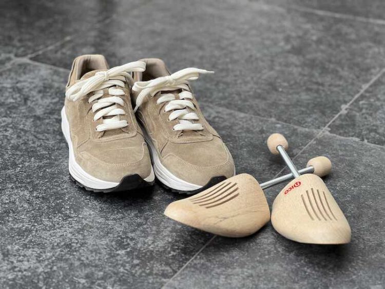 Schoenspanners tegen vervelende geurtjes in schoenen