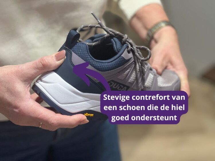 Stevige contrefort van een schoen die de hiel goed ondersteunt