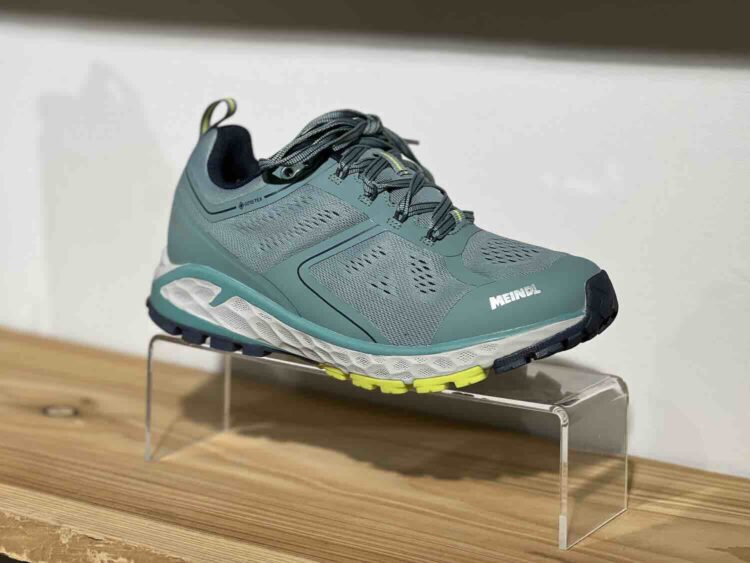Wandelschoenen bij gevoelige of pijnlijke voeten